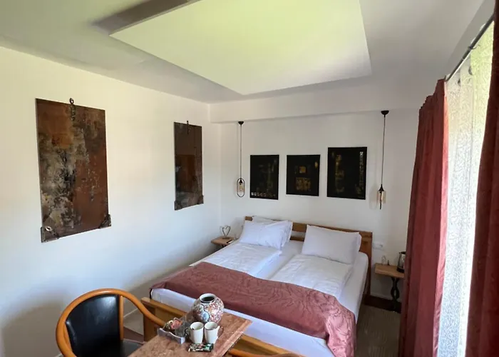 Soba Sa Kupaonom I Balkonom Aman * Bihać